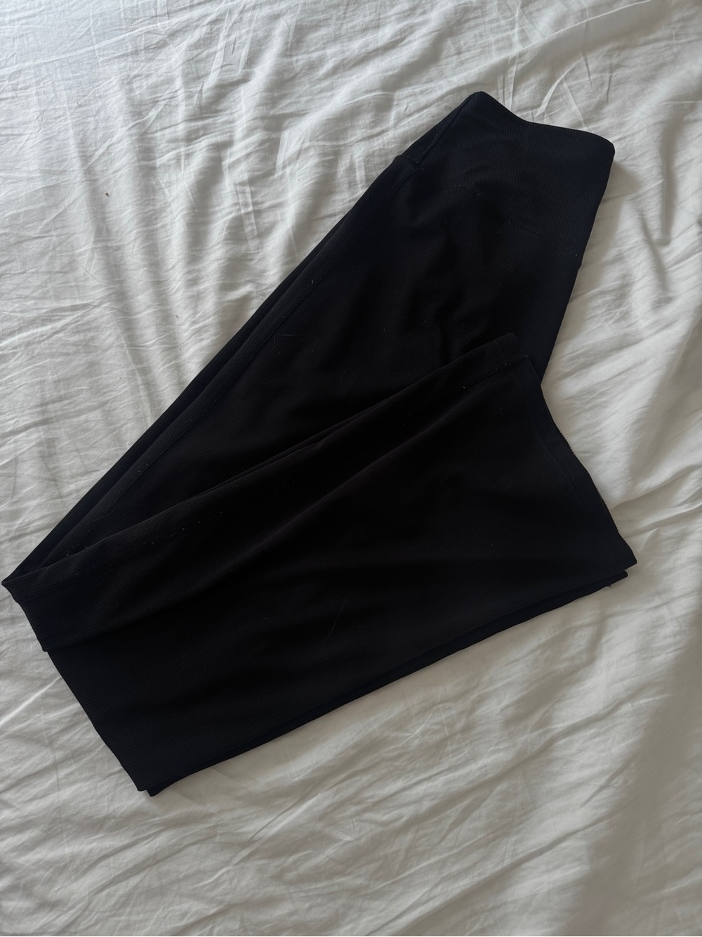 UNIQLO AIRism Soft Ribbed Flare Leggings